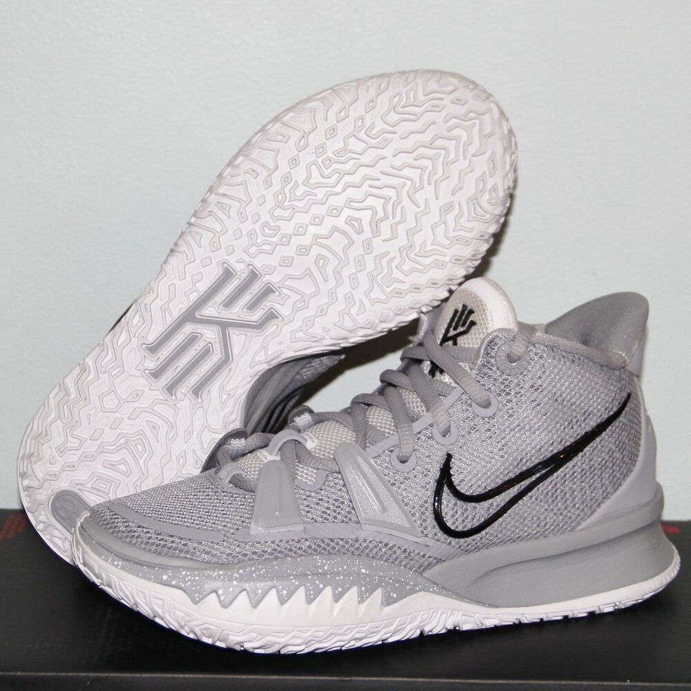Nike Kyrie 7 TB Basketball Shoes Mens 4.5 Womens 6 Wolf Grey